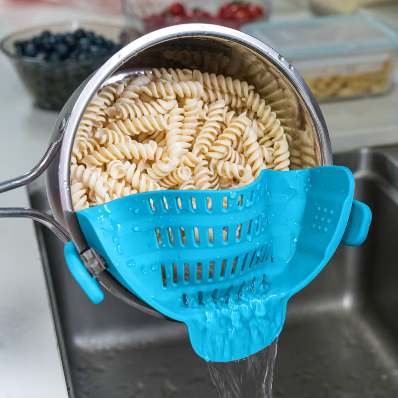 Clip On Strainer for Pots and Pans Universal Kitchen Colander for Pasta Vegetables and Fruit Drain Filter Tool
