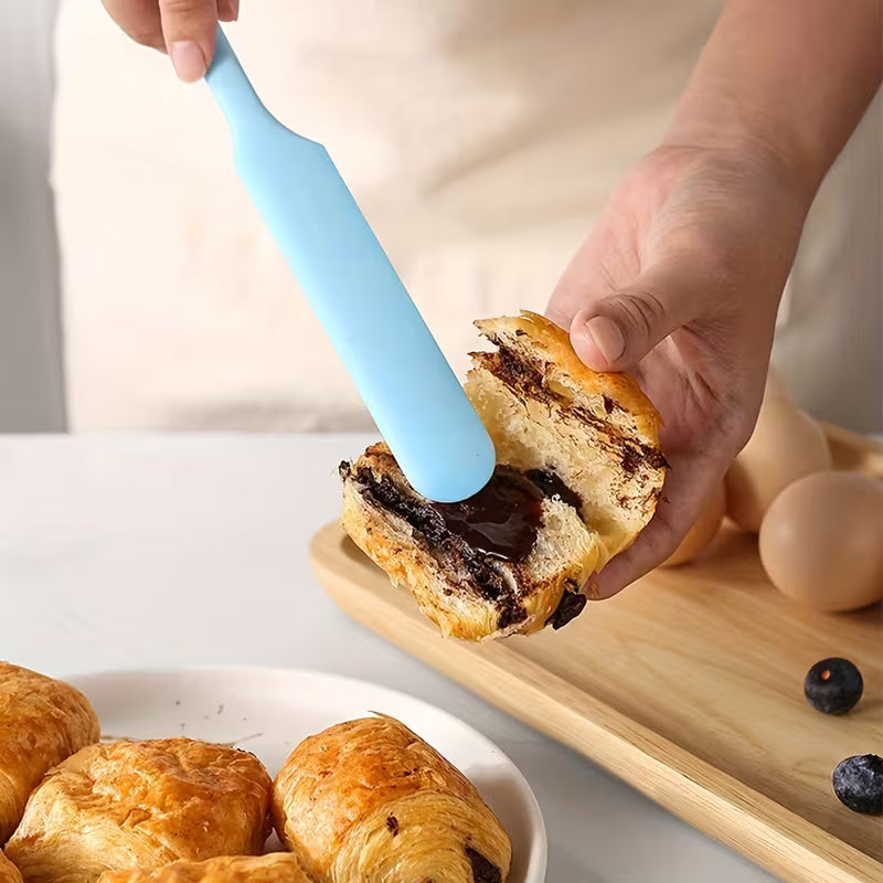 Food Grade Silicone Spatula Set Non Stick Baking and Mixing Tool Heat Resistant Kitchen Utensil for Cake Cream and Jam