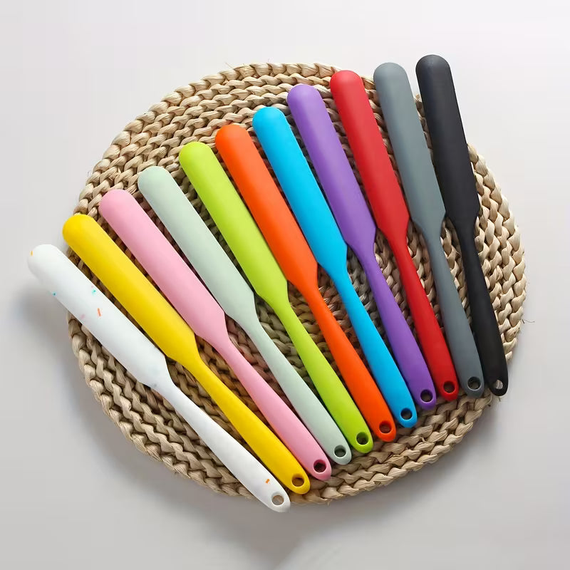 Food Grade Silicone Spatula Set Non Stick Baking and Mixing Tool Heat Resistant Kitchen Utensil for Cake Cream and Jam